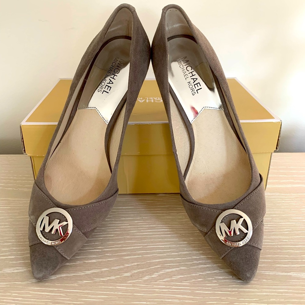 NEW Michael Kors Caroline Charm Pump size womens 8